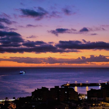 לוס כריסטיאנוס Oceanview Los Cristianos מראה חיצוני תמונה